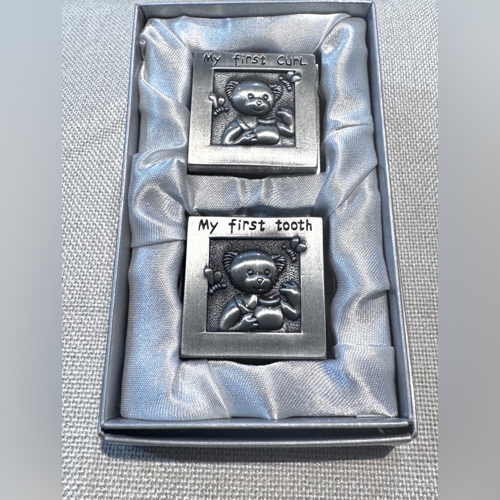 Sheridan MY FIRST CURL - MY FIRST TOOTH NON-TARNISH CUBES PEWTER NIB